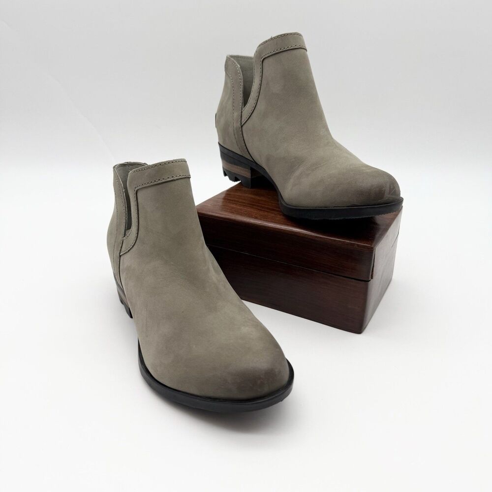 SOREL Lolla Cut Out Ankle Booties Womens 6 Sage Beige Leather